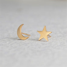 Load image into Gallery viewer, Tiny Moon &amp; Star Earrings
